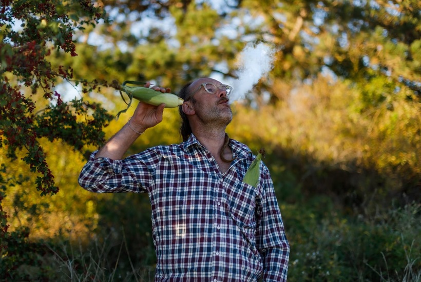 Nikolaj Kirk: “Hold nu kæft!” Nu er den larmende fugl overalt